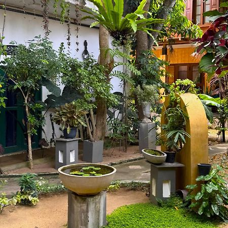 Gomez Place Negombo Exterior foto